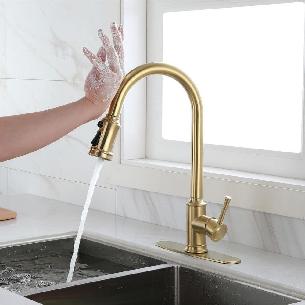 Single-Handle Touch High Arc Stainless Steel Pull Out Sprayer Kitchen Faucet In Brushed Gold