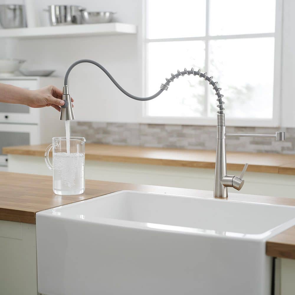 Single Handle Pull Down Sprayer Kitchen Faucet 15.2 In. 360 ° Spout Swivel Stainless Steel Taps In Brushed Nickel