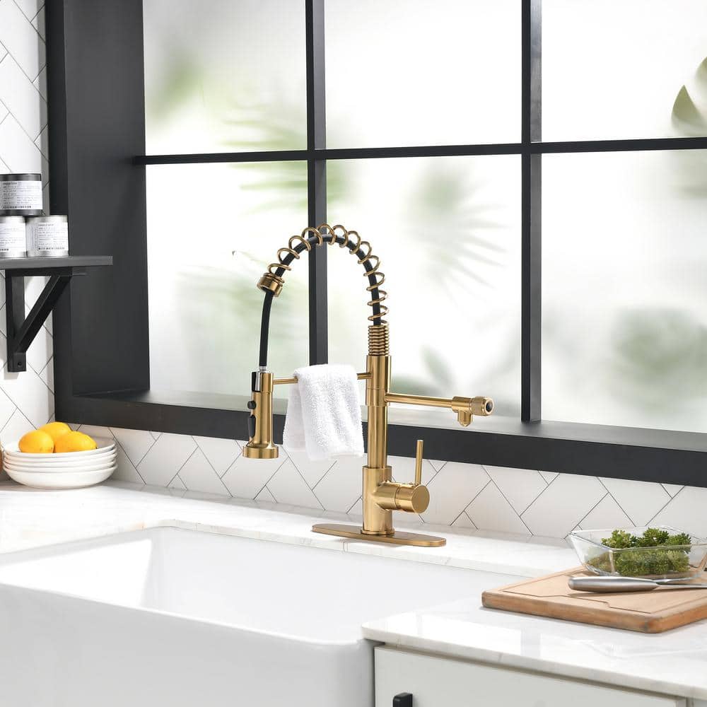  Single Handle Pull-Down Sprayer Kitchen Faucet 3 Way Without Deck Plate In Brushed Gold