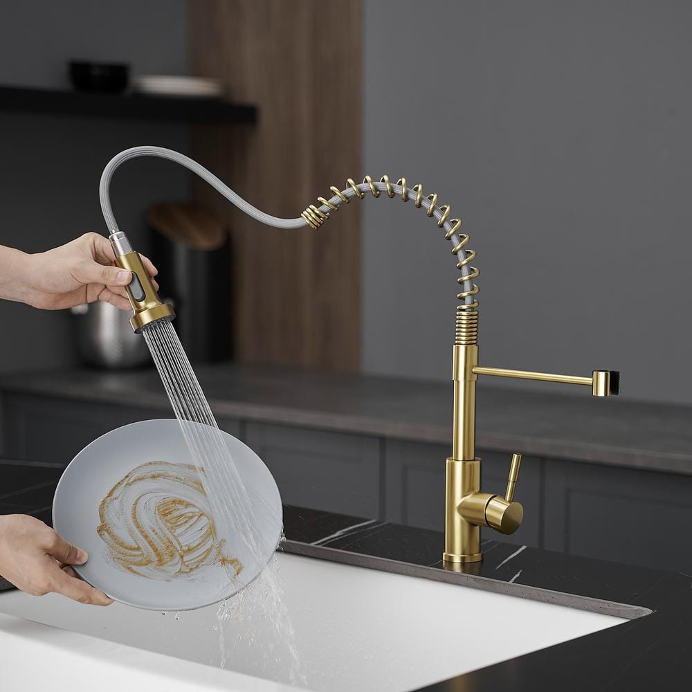  Single Handle Pull Out Sprayer Kitchen Faucet In Brushed Gold