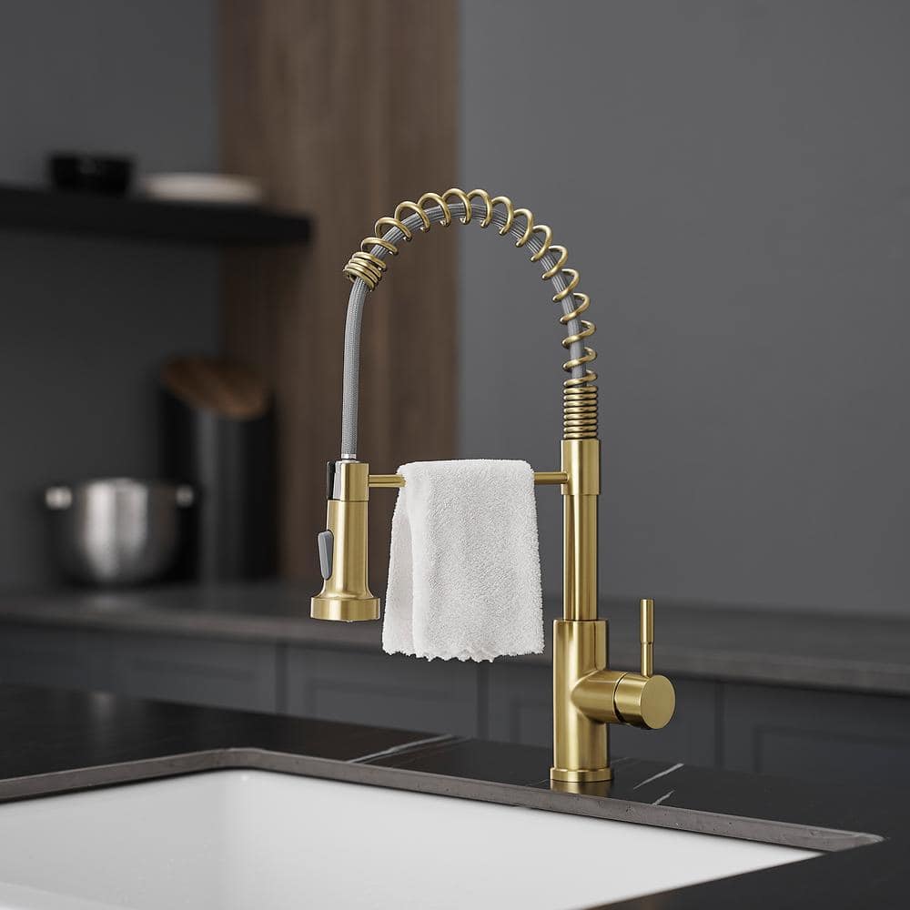  Single Handle Pull Out Sprayer Kitchen Faucet In Brushed Gold