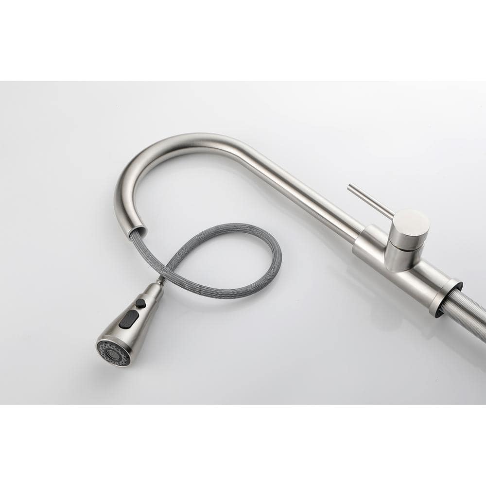  Single Handle Kitchen Sink Faucet With Pull Out Sprayer