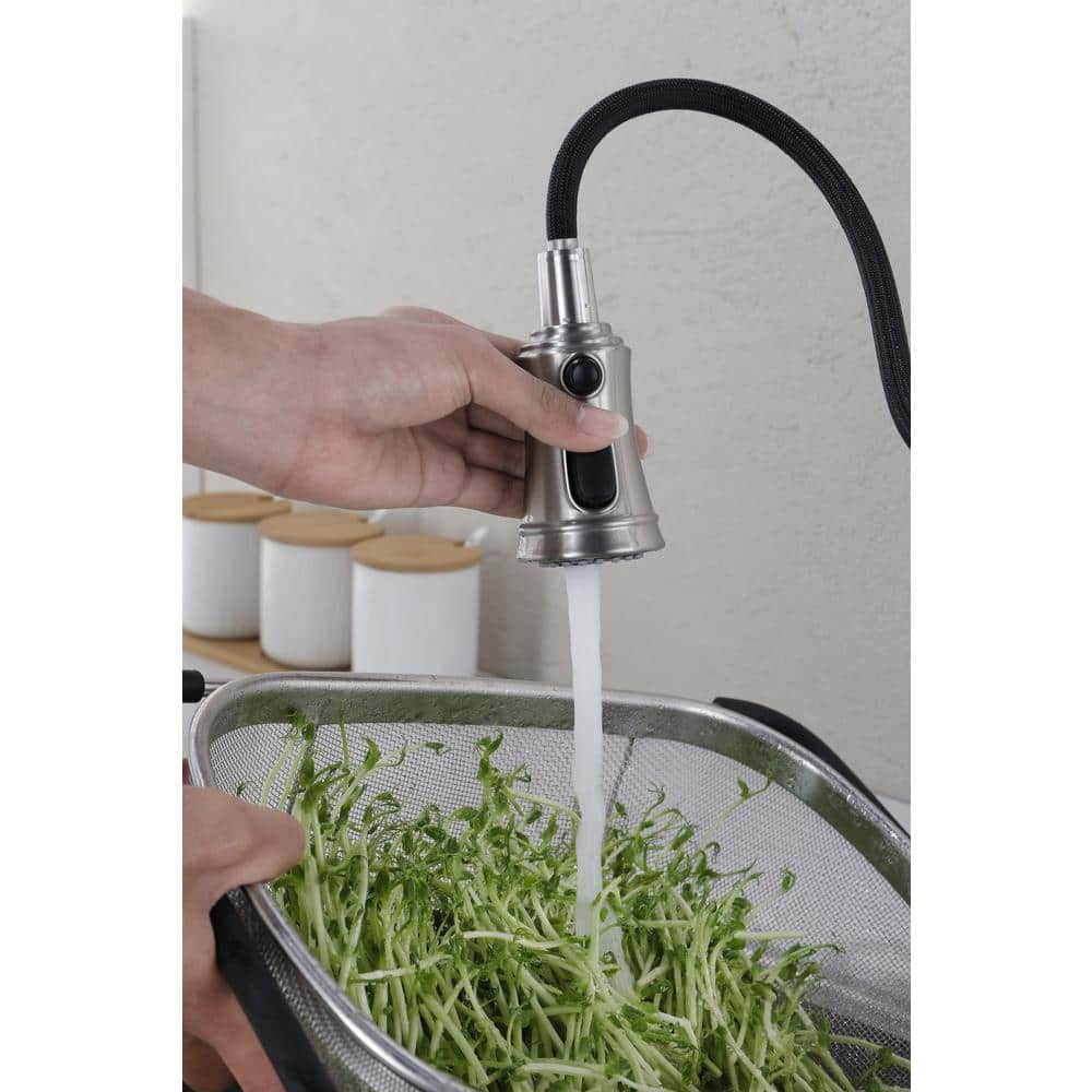  Kitchen Faucet With Pull Out Spraye