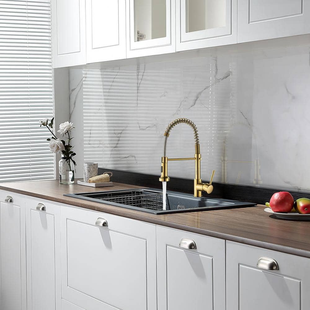  Single-Handle Pull Down Sprayer Kitchen Faucet, High-Arc Pull Out Kitchen Sink Faucet With Pull Down Sprayer In Gold