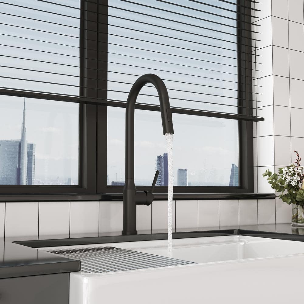  Single Handle Pull Down Sprayer Kitchen Faucet In Matt Black